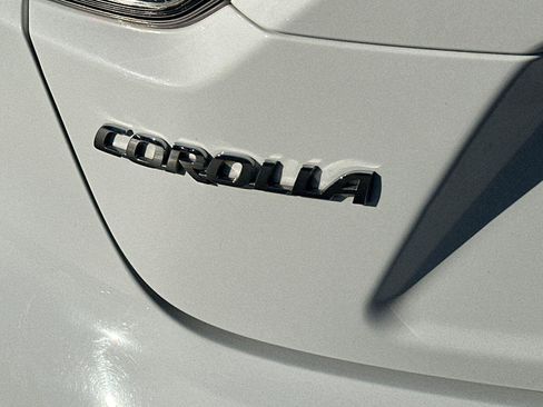 Used 2024 Toyota Corolla LE image 24