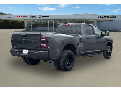 Used 2024 RAM 3500 Laramie w/ Night Edition AWD/4WD image 3
