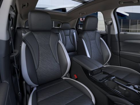 New 2025 Buick Envision Sport Touring AWD/4WD image 43