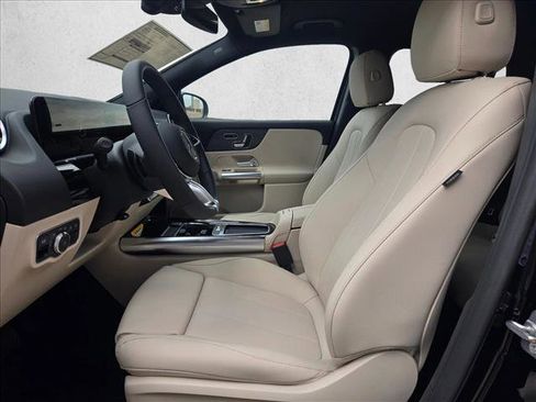 New 2026 Mercedes-Benz GLA 250 GLA 250 image 10