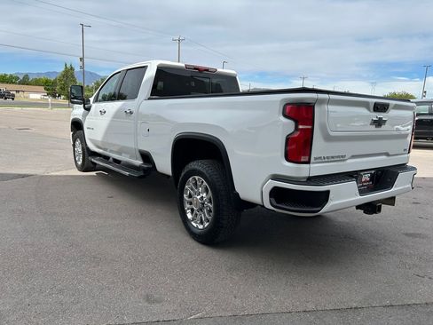 Used 2024 Chevrolet Silverado 3500 LTZ w/ LTZ Plus Package AWD/4WD image 3