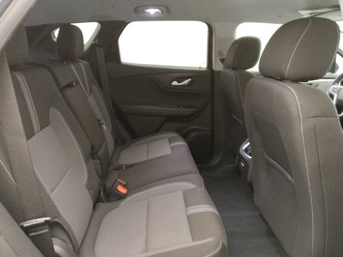 Used 2024 Chevrolet Blazer LT w/ Convenience Package FWD image 19