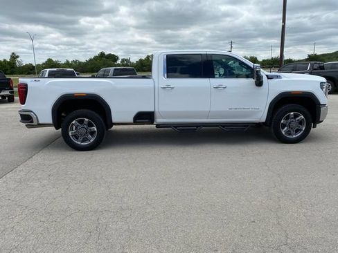 Used 2025 GMC Sierra 2500 SLT AWD/4WD image 7