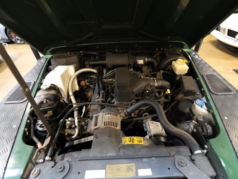 Used 1997 Land Rover Defender 90 image 82