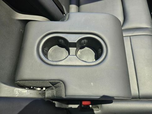 Used 2023 Tesla Model Y Long Range AWD/4WD image 66