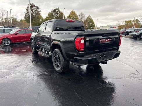 New 2026 GMC Canyon Denali w/ LPO, Denali Black Edition image 2