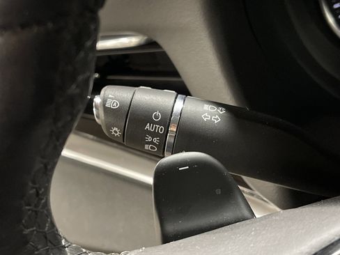 Used 2023 Buick Enclave Premium w/ Experience Buick Package image 21