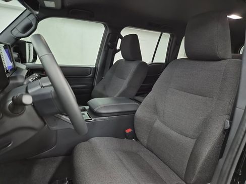 Used 2024 Toyota Land Cruiser image 20