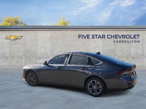 Used 2023 Honda Accord EX image 6