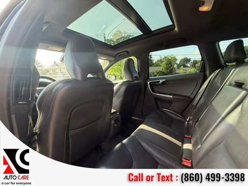 Used 2015 Volvo XC60 T6 Platinum w/ Climate Package AWD/4WD image 15