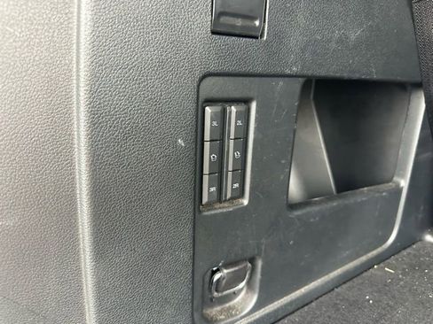 Used 2020 Ford Expedition Limited w/ Equipment Group 303A image 17