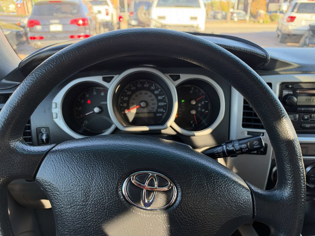 Used 2004 Toyota 4Runner SR5 RWD image 13