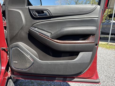 Used 2015 GMC Yukon SLE w/ Convenience Package image 26