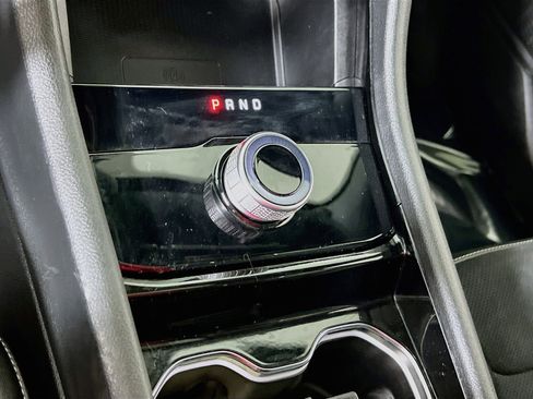 Used 2023 Jeep Grand Cherokee Altitude AWD/4WD image 16