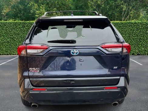 Used 2021 Toyota RAV4 SE image 8