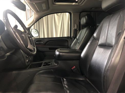 Used 2010 GMC Yukon SLT image 9