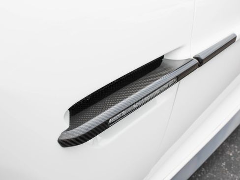 Used 2014 Aston Martin Vanquish Coupe RWD image 28