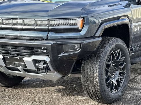 New 2026 GMC Hummer EV SUV image 8