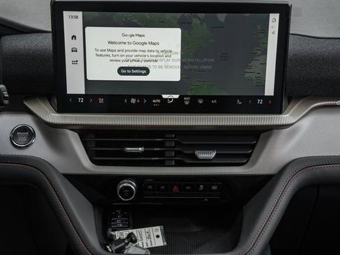 New 2026 Ford Explorer Active w/ Active Comfort Package image 33