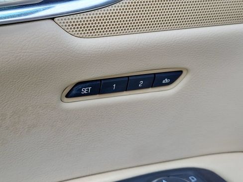 Used 2017 Cadillac XT5 Premium Luxury FWD image 20