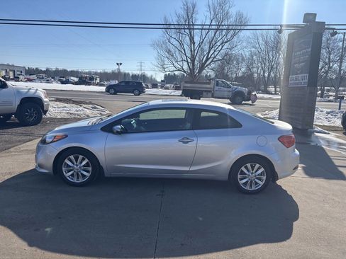 Used 2015 Kia Forte Koup EX w/ EX Premium Package image 5