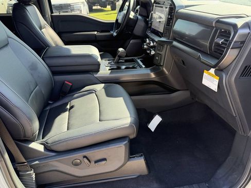 New 2026 Ford F150 Lariat w/ Equipment Group 501A Mid RWD image 8
