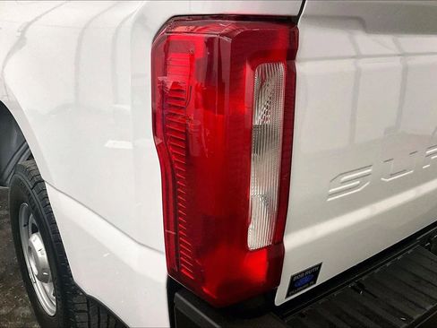 New 2026 Ford F250 XL w/ F-250 >10K GVWR Package image 26