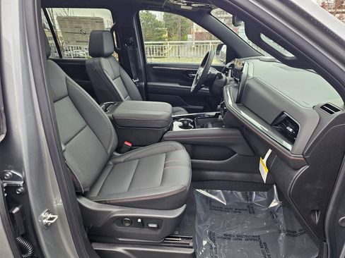 New 2026 Chevrolet Tahoe RST w/ RST Capability Package image 11