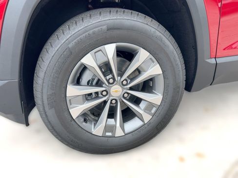 New 2026 Chevrolet Equinox LT w/ Convenience Package II AWD/4WD image 11