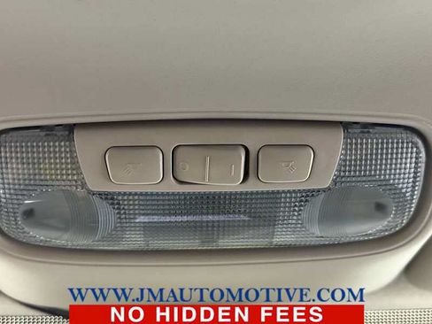 Used 2021 Ford Transit Connect XLT FWD image 33