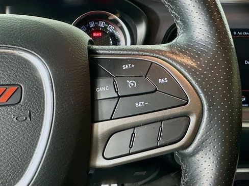Used 2020 Dodge Challenger R/T Scat Pack RWD image 11