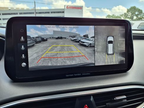 Used 2022 Hyundai Santa Fe Limited AWD/4WD image 5