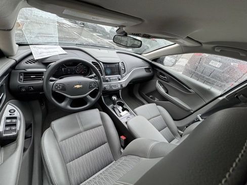 Used 2019 Chevrolet Impala LS image 23