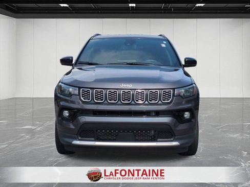 Used 2024 Jeep Compass Limited AWD/4WD image 8