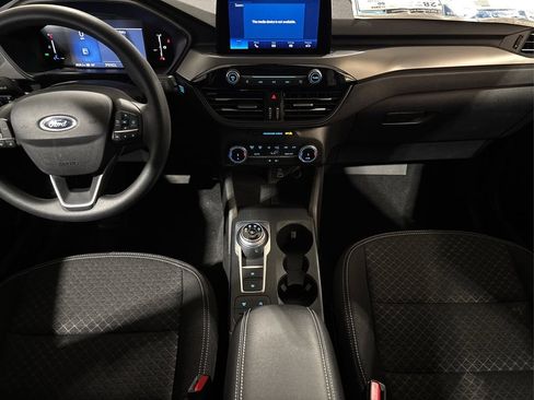 Used 2025 Ford Escape Active AWD/4WD image 25