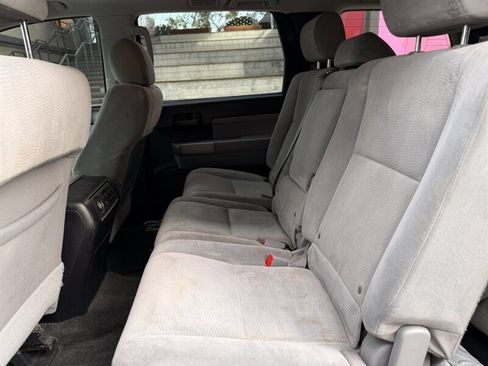 Used 2013 Toyota Sequoia SR5 image 13