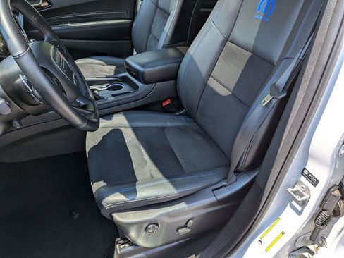 Used 2022 Dodge Durango R/T w/ Tow 'N Go Package AWD/4WD image 26