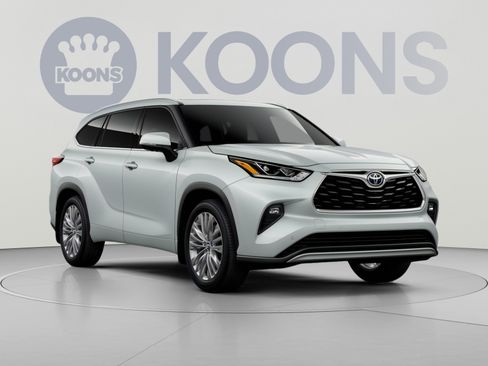 New 2026 Toyota Highlander Platinum AWD/4WD image 18