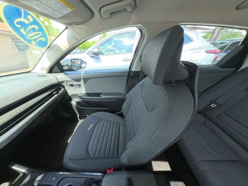 Used 2025 Kia K4 EX FWD image 26