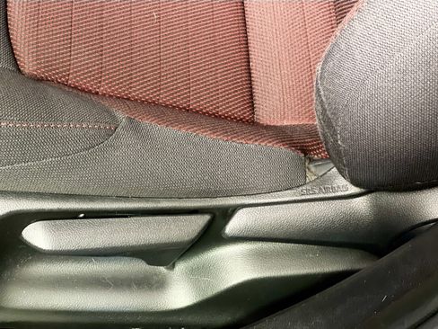 Used 2023 Toyota Corolla SE FWD image 15