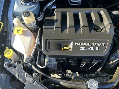 Used 2013 Chrysler 200 Touring FWD image 53