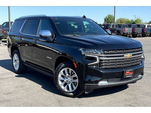 Used 2023 Chevrolet Tahoe Premier image 2