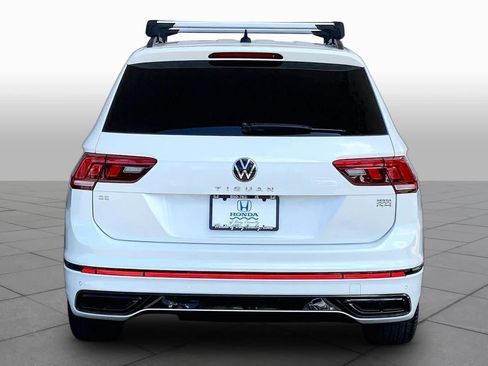 Used 2023 Volkswagen Tiguan SE R-Line FWD image 5