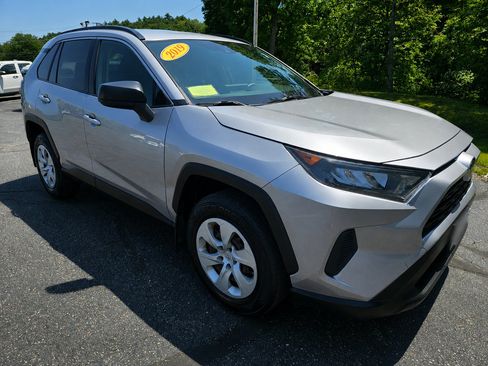Used 2019 Toyota RAV4 LE w/ All Weather Liner Package AWD/4WD image 3