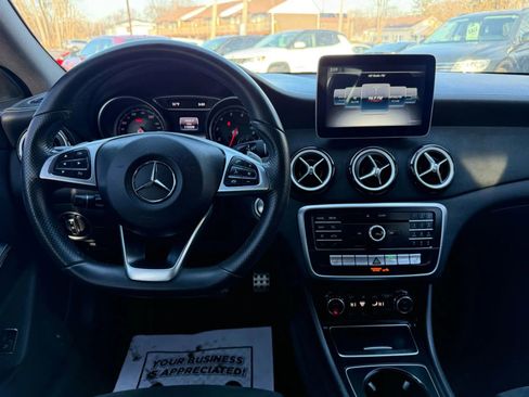 Used 2018 Mercedes-Benz CLA 250 4MATIC image 26