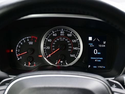 Used 2022 Toyota Corolla SE FWD image 22
