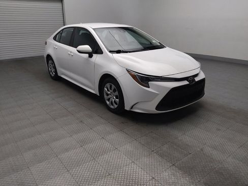 Used 2021 Toyota Corolla LE w/ Carpet Mat Package (TMS) FWD image 13