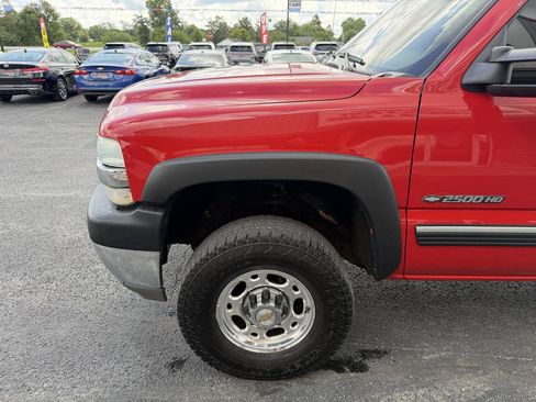 Used 2002 Chevrolet Silverado 2500 LS w/ Electrical Convenience Pkg AWD/4WD image 11