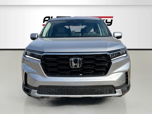 Used 2024 Honda Pilot EX-L image 2