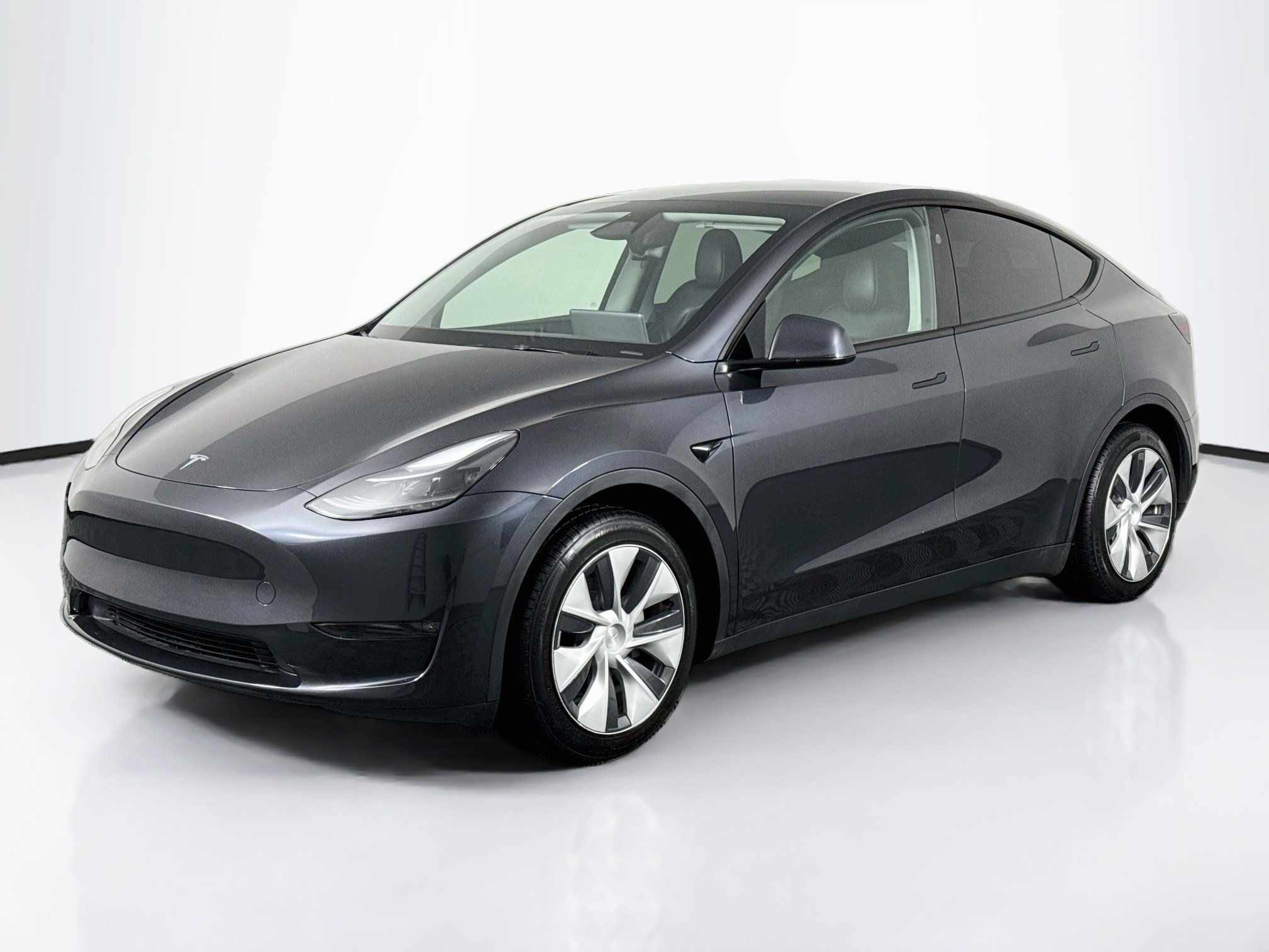 Used 2024 Tesla Model Y Long Range AWD/4WD image 10